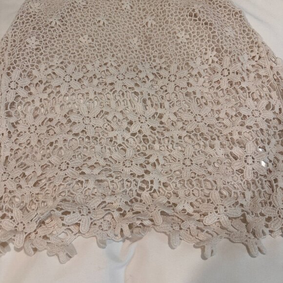 WOMEN'S DOLLED-UP BY F.A.N.G. IVORY CROCHETED RACER BACK TANK TOP - MEDIUM - Picture 4 of 5